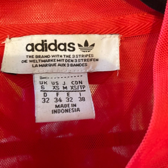 Women top - Picture 2 of 3